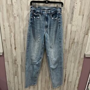American Eagle Baggy High Rise Jean Women’s Size 4 Streetwear Minimalist Staple